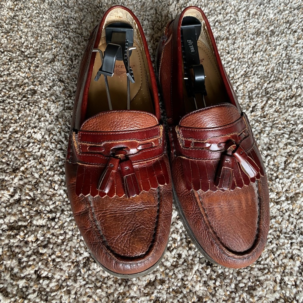 Men’s brown slip on loafers